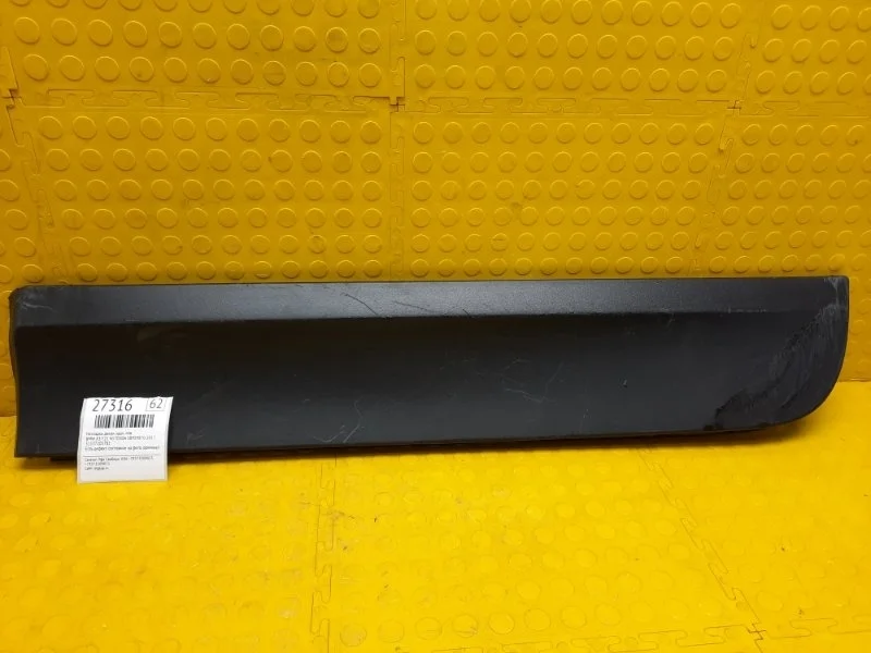 Накладка двери BMW X3 2017 51137205781 F25 N57D30A 58959870, задняя левая