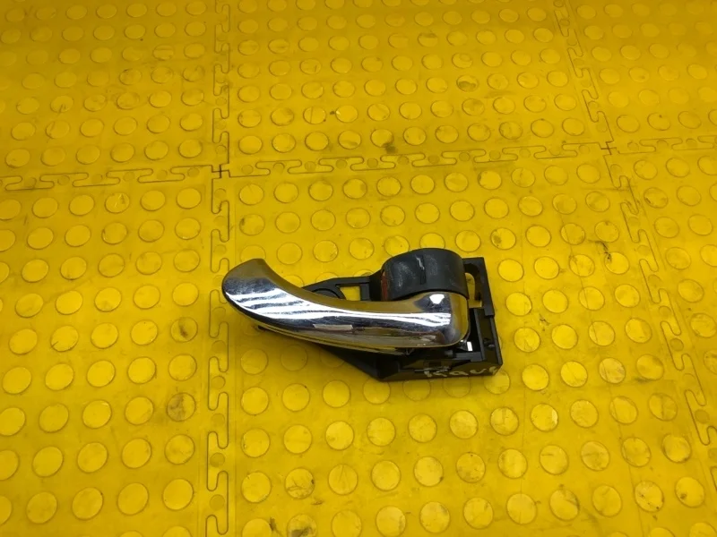 Ручка двери внутренняя Toyota Rav4 6920533090B0 ACA3, правая