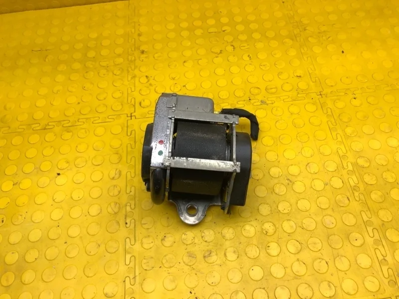 Ремень безопасности Volkswagen Polo 2021 60U857701 CWVA, левый