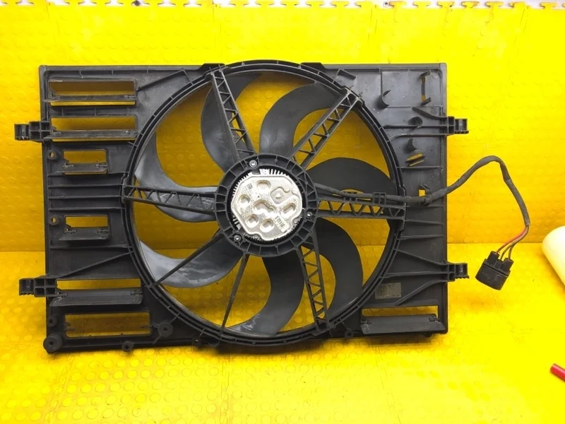 Вентилятор радиатора Skoda Kodiaq 2019 5Q0121205AN DBGC (DBG 034780)