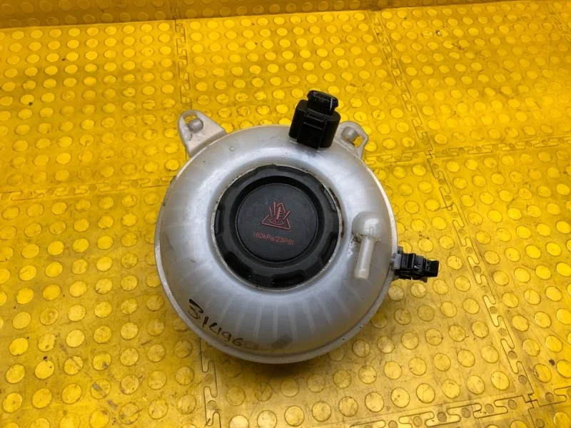 Бачок расширительный Skoda Kodiaq 2019 5Q0121407F NS7 CZDA