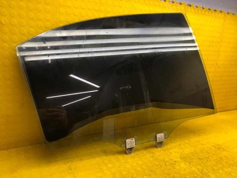 Стекло двери Honda Accord 2008 73400TL0E00 CU2 K24Z3, заднее правое