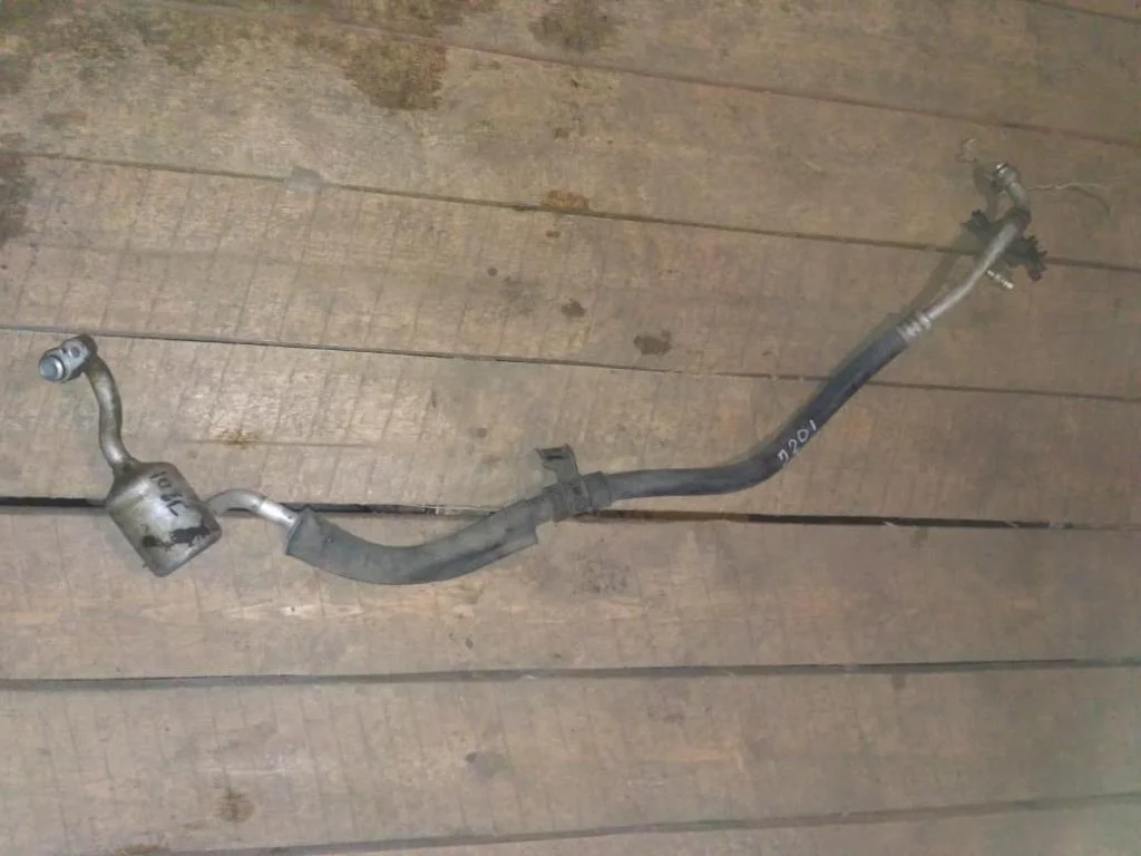 Б.у. трубка кондиционера толстая TOYOTA LAND CRUISER J200 TOYOTA LAND CRUISER J200