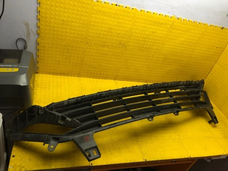 Решетка радиатора Kia K5 2021 86531L2000 G4KN