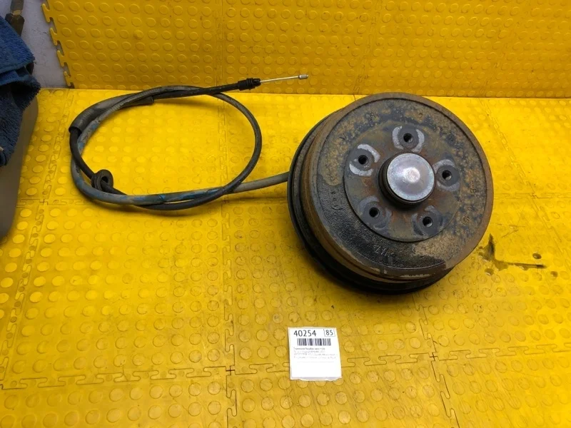 Тормозной барабан Renault Arkana 2021 440003788R H4ME441P018446, задний правый