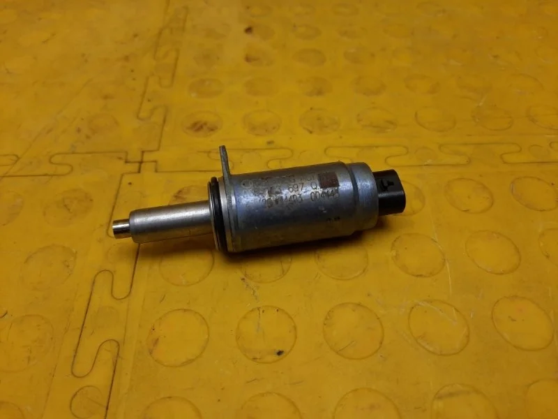 Клапан электромагнитный Volkswagen Tiguan 2021 06E103697Q