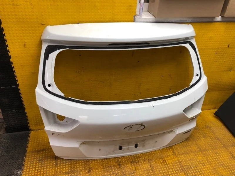 Крышка багажника (Дверь багажника) Hyundai Santa Fe 72800S1100 TM