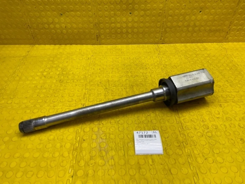 Вал приводной (Полуось) BMW 7-series 2017 31608657292 G12 B57D30B, передний правый