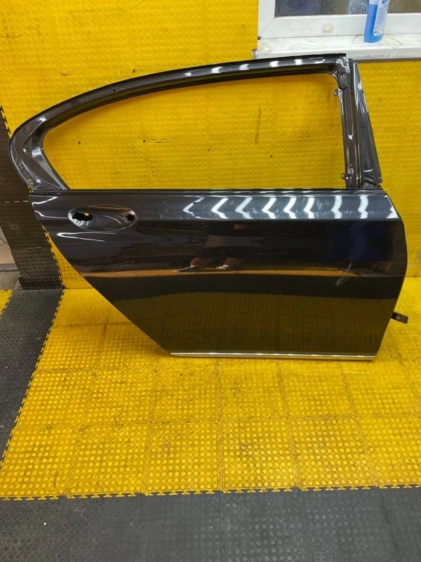 Дверь Bmw 7-Series 2017 41527423702 G12 B57D30B, задняя правая