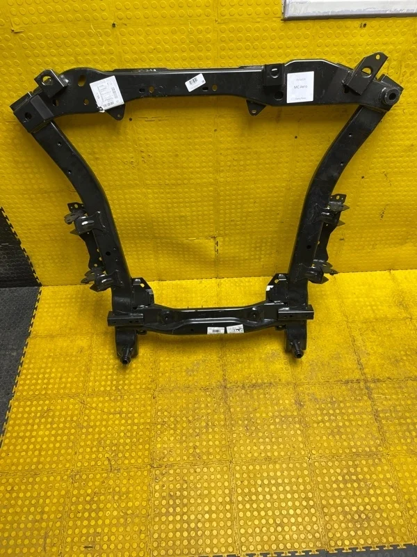 Подрамник Renault Duster 544010635R HM, передний