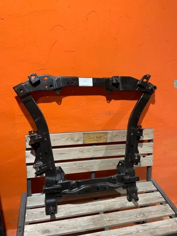 Подрамник Renault Duster 544010635R HM, передний