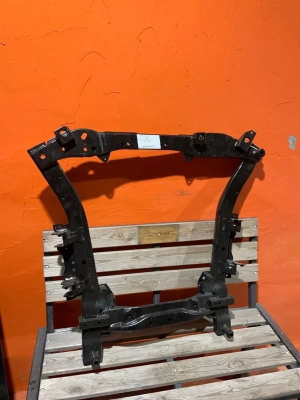 Подрамник Renault Duster 544010635R HM, передний