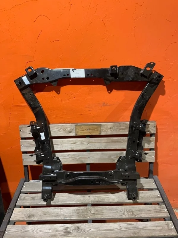 Подрамник Renault Duster 544010635R HM, передний