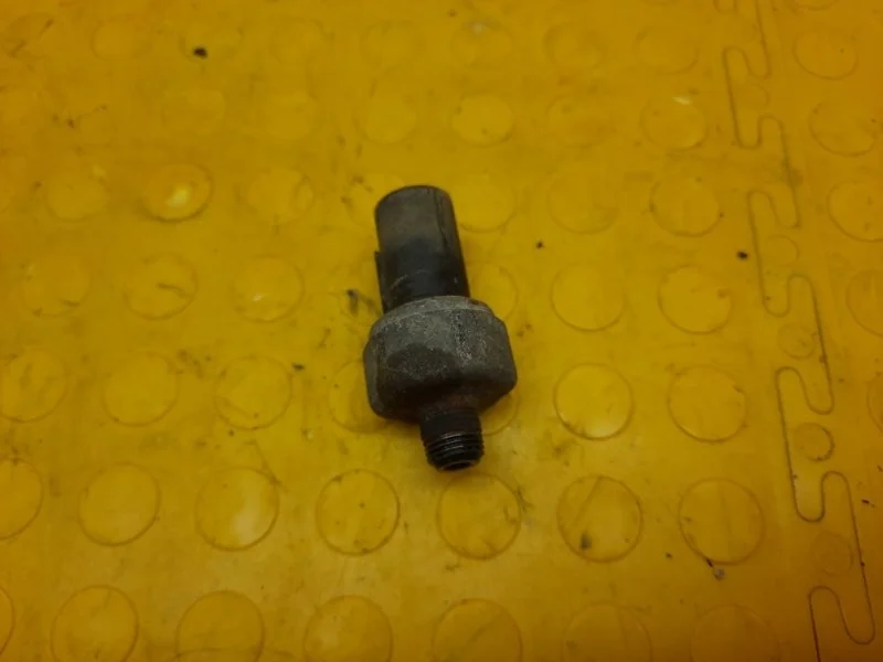 Датчик давления масла Hyundai H1 2015 9475037100 D4CB F890370