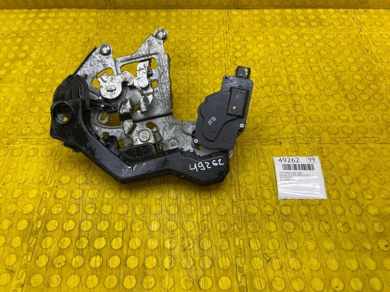 Замок двери Hyundai H1 2015 814504H050 D4CB F890370, задний правый