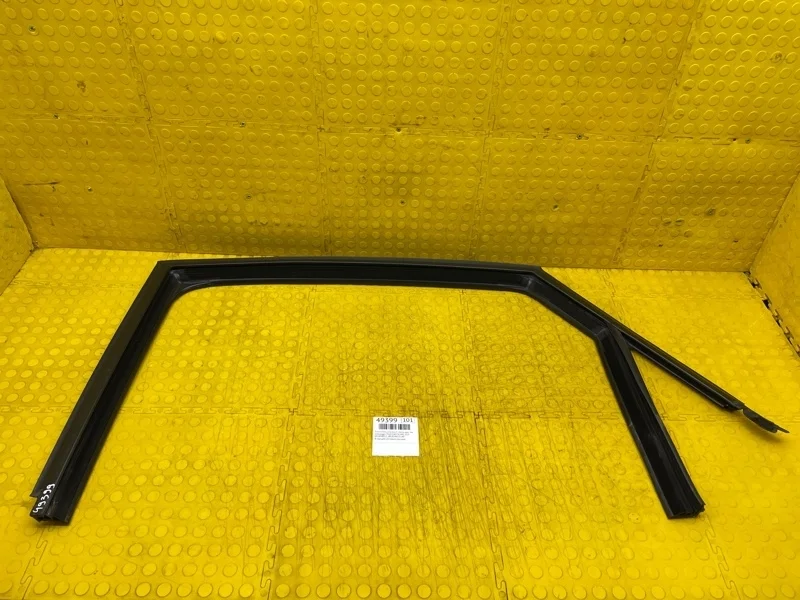 Уплотнитель опускного стекла Volkswagen Polo 2019 6RU839431C5AP CWV741440, задний левый