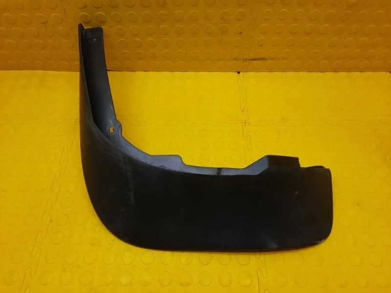 Брызговики Nissan Terrano 2022 7881300Q0B D10 H4MD 438P160913, задние левые