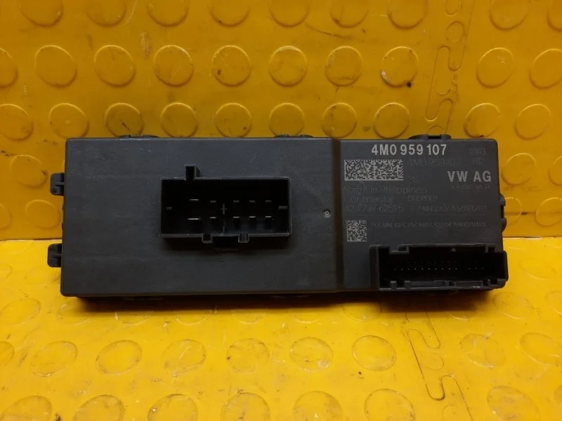 Блок управления Audi Q7 2015 4M0959107 4MB CVM002222