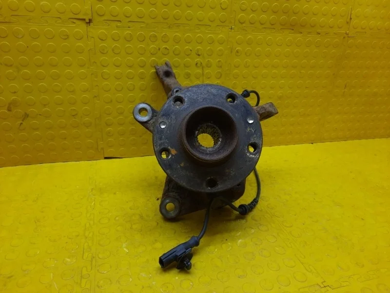 Кулак поворотный Renault Arkana 2020 8200881824 JC H5HA450D058482, передний левый