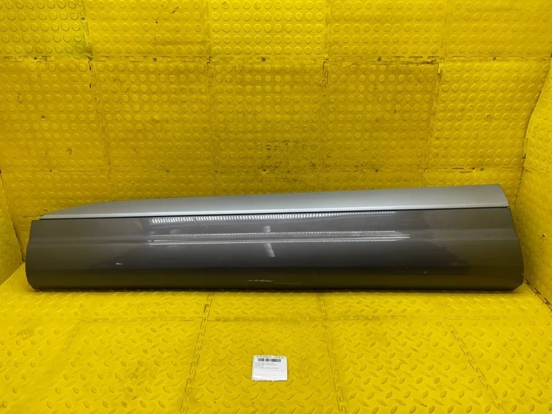 Накладка двери Audi Q7 2015 4M0853959G 4MB CVM002222, передняя левая