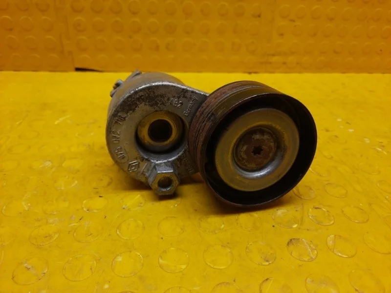 Ролик натяжитель Renault Kaptur 2019 117507271R RBA F4RE410C236763