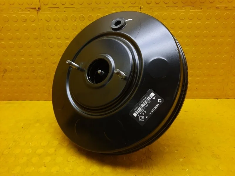 Вакуумный усилитель тормозов Renault Kaptur 2019 472108624R RBA F4RE410C236763