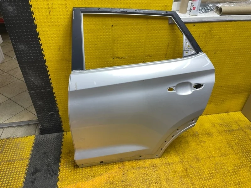 Дверь Hyundai Tucson 2018 77003D7000 TL G4NAHU875034, задняя левая