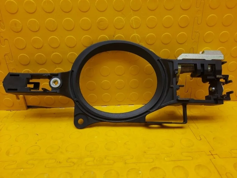 Кронштейн ручки двери Mitsubishi Outlander 2021 5716A307 GF0W 4B11 CB8765, передний левый