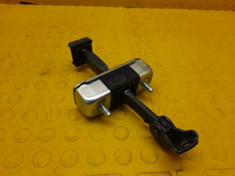 Ограничитель двери TOYOTA LAND CRUISER PRADO 2016 6861060121 GDJ150 1GD8125212, передний