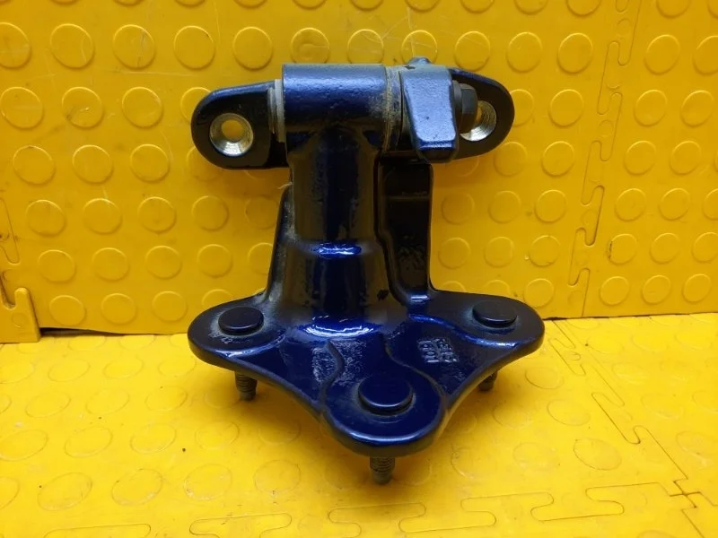 Петля двери нижняя Mercedes-Benz GLE-Class 2017 A2927300437 W166 27682130535232, задняя правая