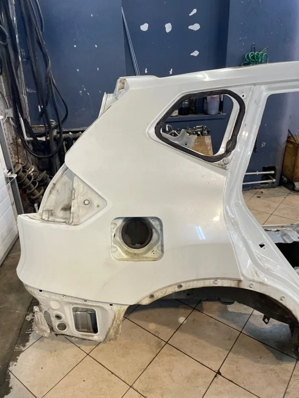 Крыло Nissan X-trail 2019 G81124CMMA T32 QR25, заднее правое