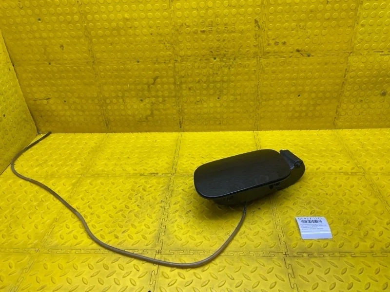 Лючок бензобака (топливного бака) Volkswagen Touareg 2011 7P6809857A NF CKDA 002809