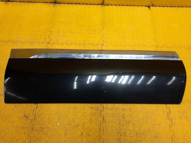 Молдинг двери Volkswagen Touareg 2011 7P6854950H NF CKDA 002809, задний правый