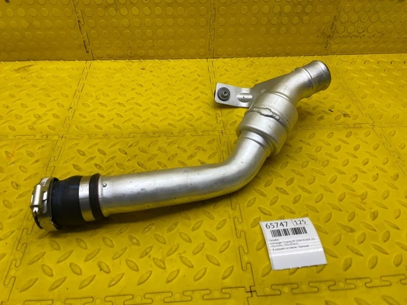 Патрубок Volkswagen Touareg 2011 7P0145941D NF CKDA 002809