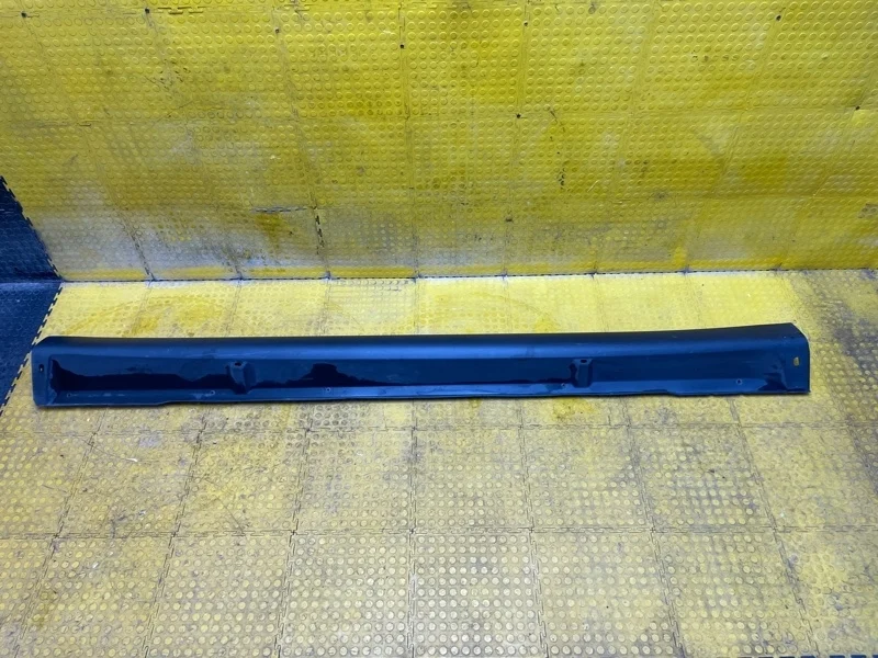 Накладка порога Mitsubishi Outlander 2018 6512A601 GF0W 4B12 XP2200, левая