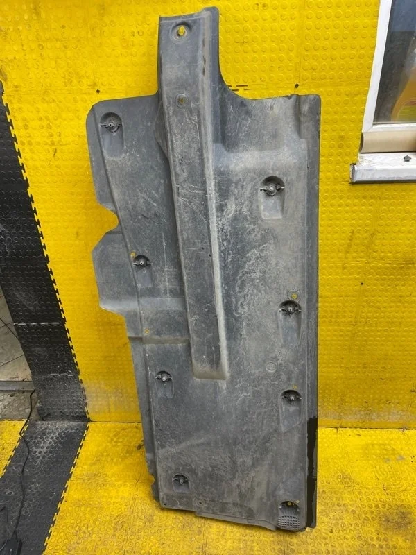 Защита днища Volkswagen POLO 2019 6RU825201A 6C1 CWV 630478