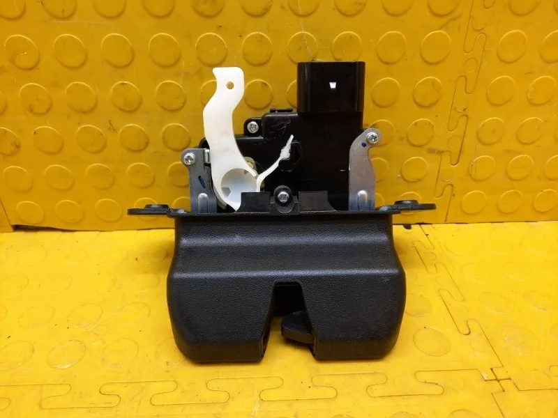 Замок багажника Kia Sportage 2016 81230D3000 QL G4NA