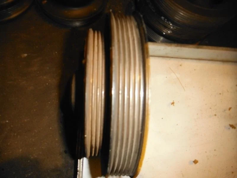 Б.у. шкив коленвала MITSUBISHI OUTLANDER XL CW6W MITSUBISHI OUTLANDER XL CW6W