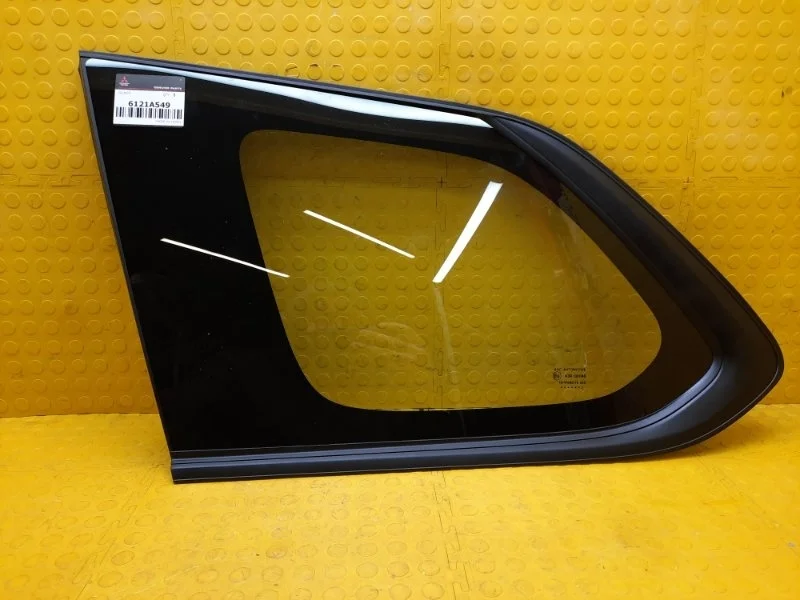 Стекло кузовное глухое Mitsubishi Outlander 6121A549 GF, заднее левое