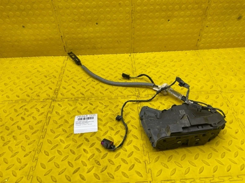 Замок двери Volkswagen Tiguan 2018 5TB837016B AD1 DBG016095, передний правый