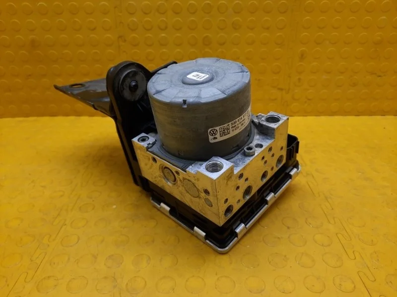 Блок abs (Блок АБС) Volkswagen Tiguan 2018 5Q0614517CFBEF AD1 DBG016095