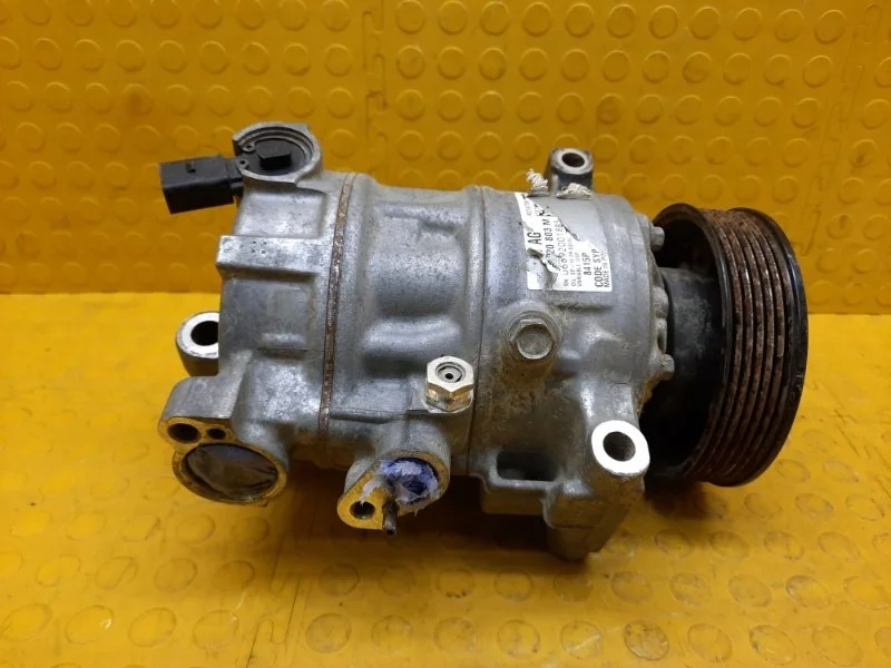 Компрессор кондиционера Volkswagen Tiguan 2018 5Q0820803K AD1 DBG016095