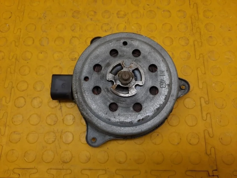 Моторчик вентилятора AUDI Q5 2014 8K0959455M 8RB CMGB