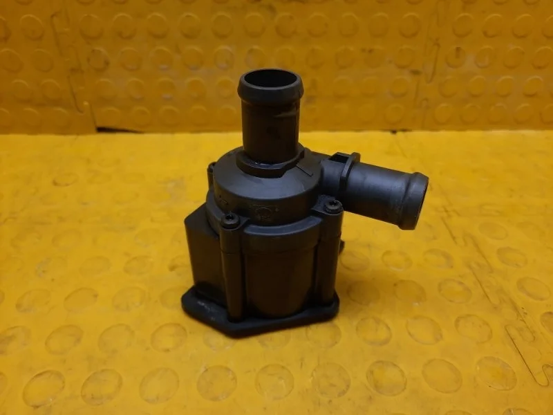 Насос дополнительный Audi Q5 2014 06H121601M 8RB CMGB