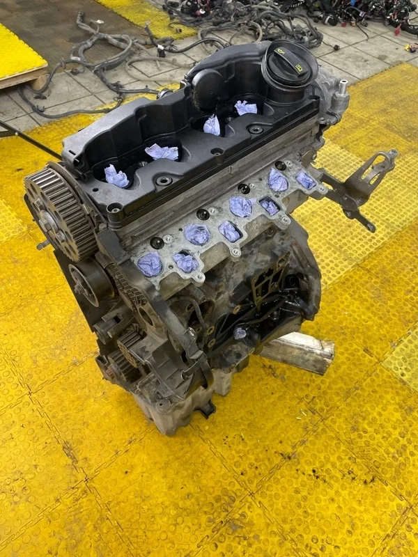 Двигатель AUDI Q5 2014 03L100091E 8RB CMGB