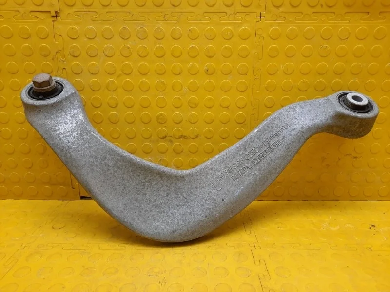 Рычаг подвески AUDI Q5 2014 8K0505323H 8RB CMGB, задний левый