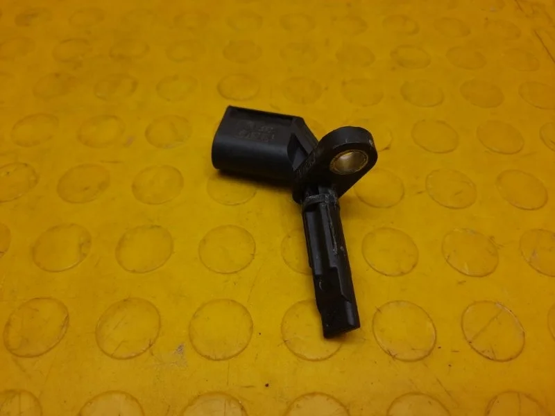 Датчик abs AUDI Q5 2014 4E0927803F 8RB CMGB, задний левый