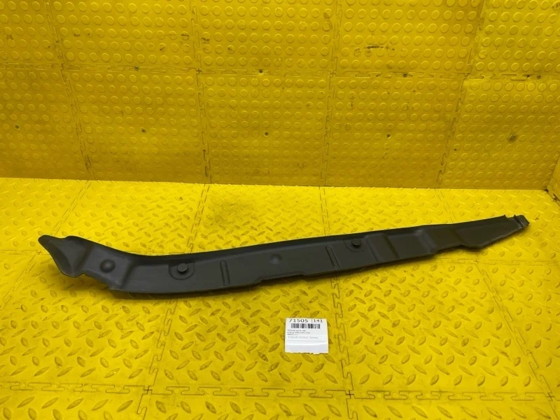 Пыльник крыла Audi Q7 2016 4M0821111 4MB CVM011957, левый