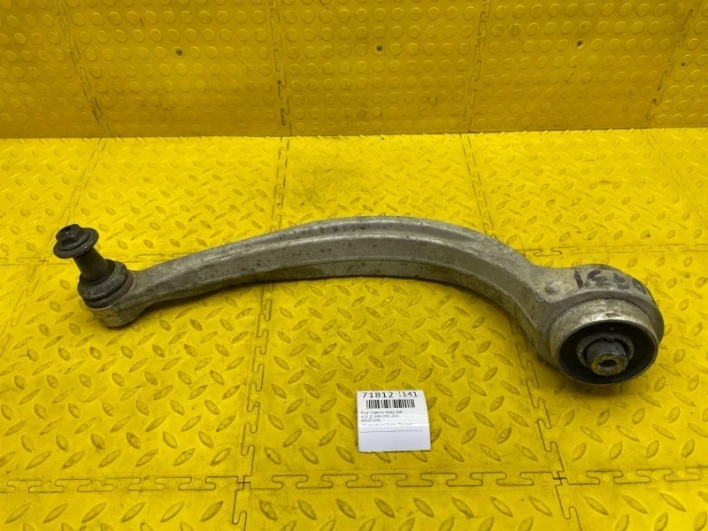 Рычаг подвески Audi Q7 2016 4M0407694E 4MB CVM011957, передний правый