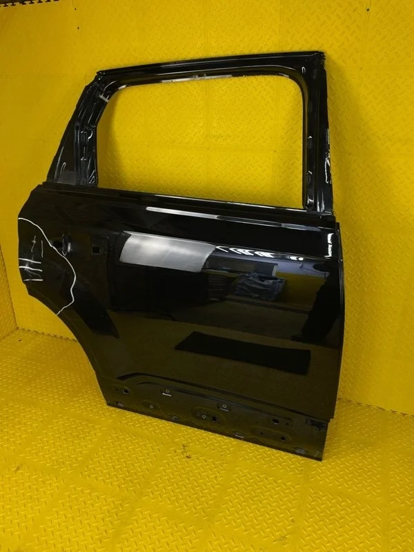 Дверь Audi Q7 2016 4M0833052E 4MB CVM011957, задняя правая